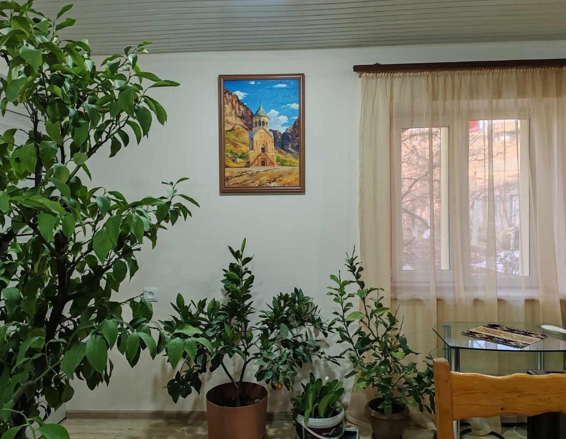 Sun House Yeghegnadzor Exterior foto